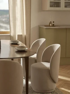 Silla tapizada en terciopelo Zeyno