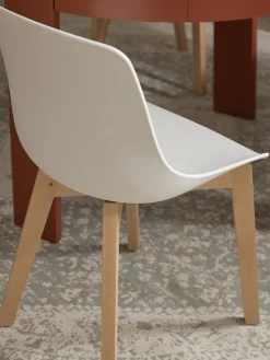 Sillas de plástico con patas de madera Dave, 2 uds.