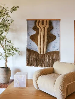 Sillón artesanal de terciopelo Arc