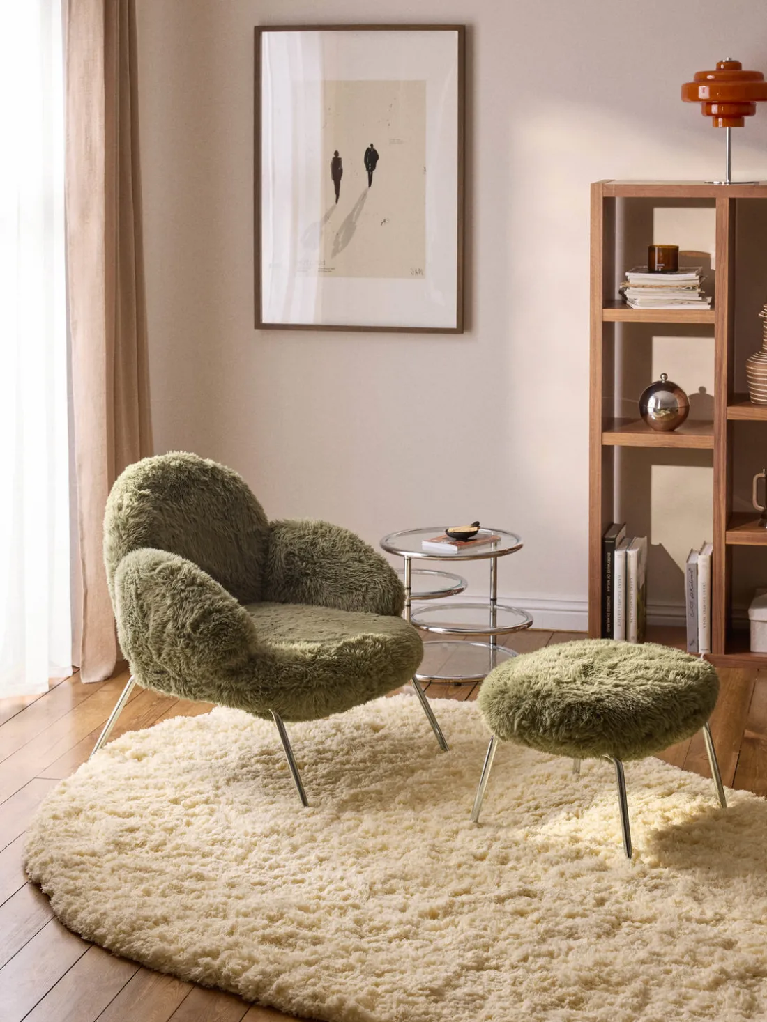 Sillón de cuero sintética con patas de metal Luan