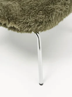 Taburete de cuero sintético con patas de metal Luan