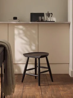 Taburete de madera de mango Nino