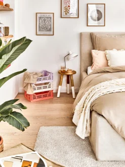 Taburete de madera de mungur Brocsy