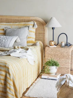 Taza de café artesanal con esmalte Paula