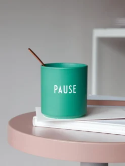 Taza de diseño con inscripción Favourite PAUSE