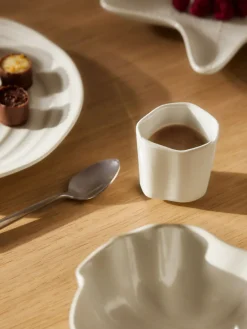 Tazas de café espresso de porcelana con forma orgánica Joana, 4 uds.