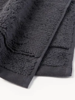 Toalla con borde a rayas Luxe, tamaños diferentes