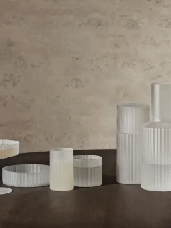 Vasos pequeños soplados con relieves Ripple, 4 uds.