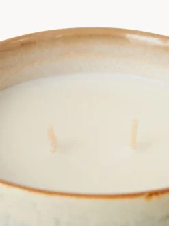 Vela perfumada artesanal de dos mechas 70´s (menta y lirio de los valles)