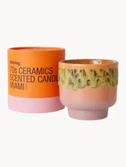 Vela perfumada artesanal de dos mechas 70´s (rosas y vainilla)