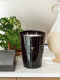 Vela perfumada de cuatro mechas Prestigieuses (cuero, secuoya, ámbar)