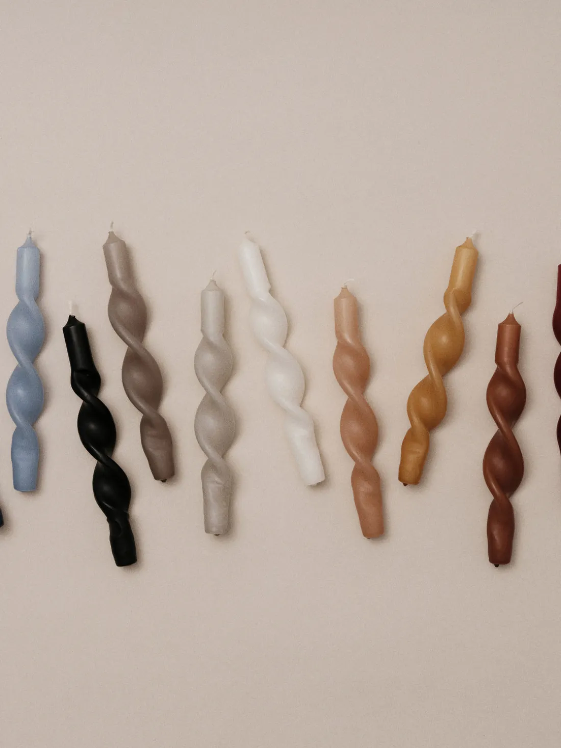 Velas cónicas artesanales Twist, 2 uds.