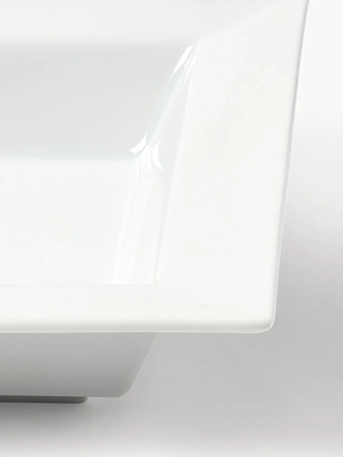 Vide-poche artesanal con motivo decorativo Westwing Collection x MEISSEN