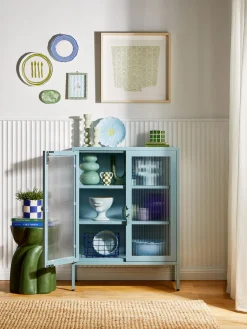 Vitrina de metal con cristal acanalado The Mixer